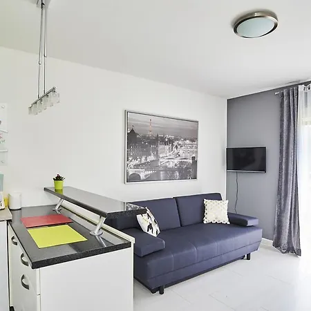 Vanda Apartment *
